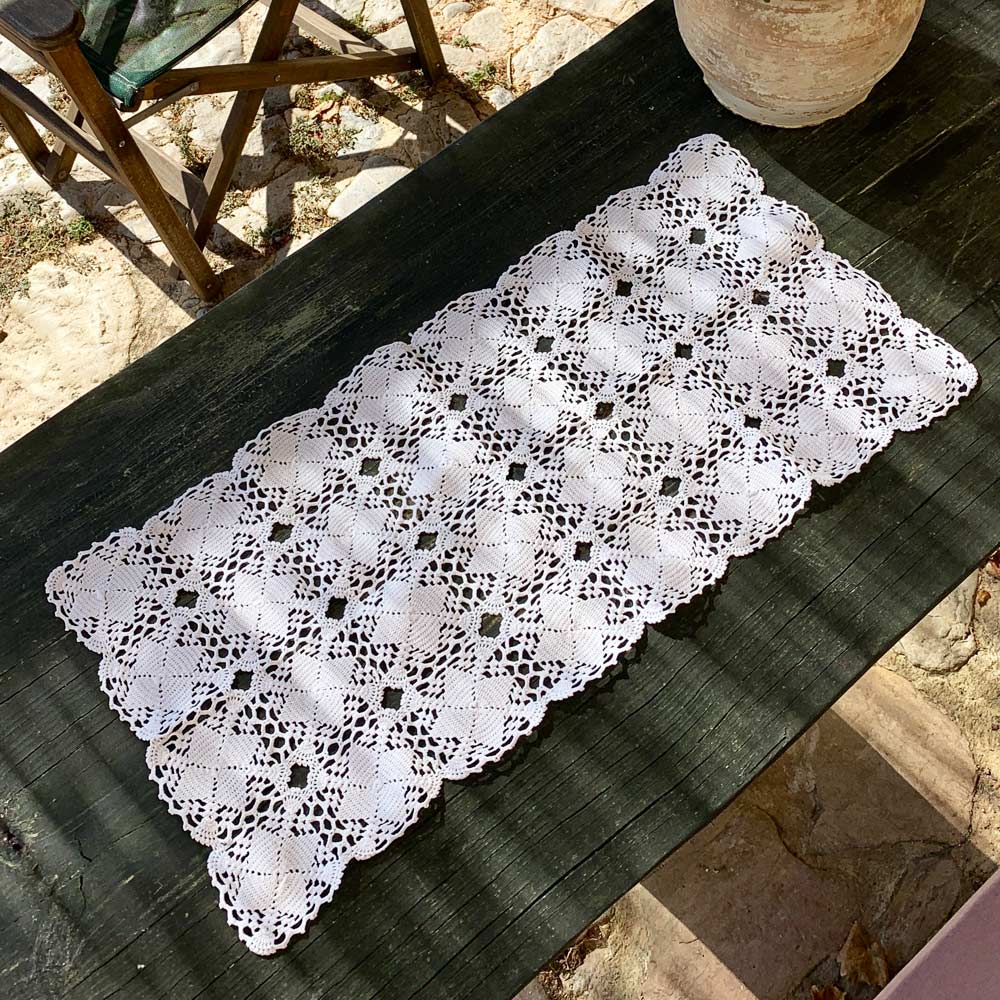 White Hand Crochet Rectangle Table Mat