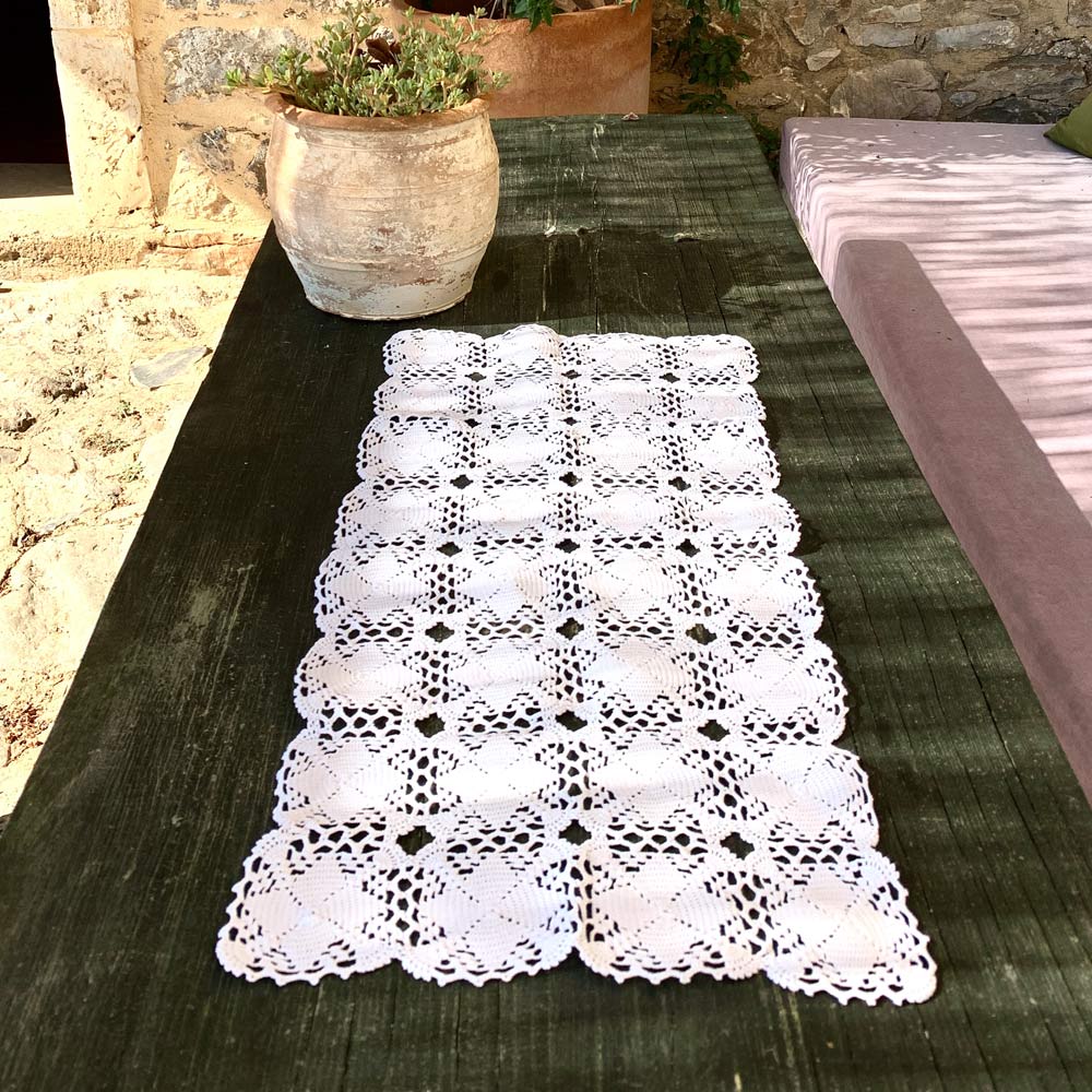 White Hand Crochet Rectangle Table Mat